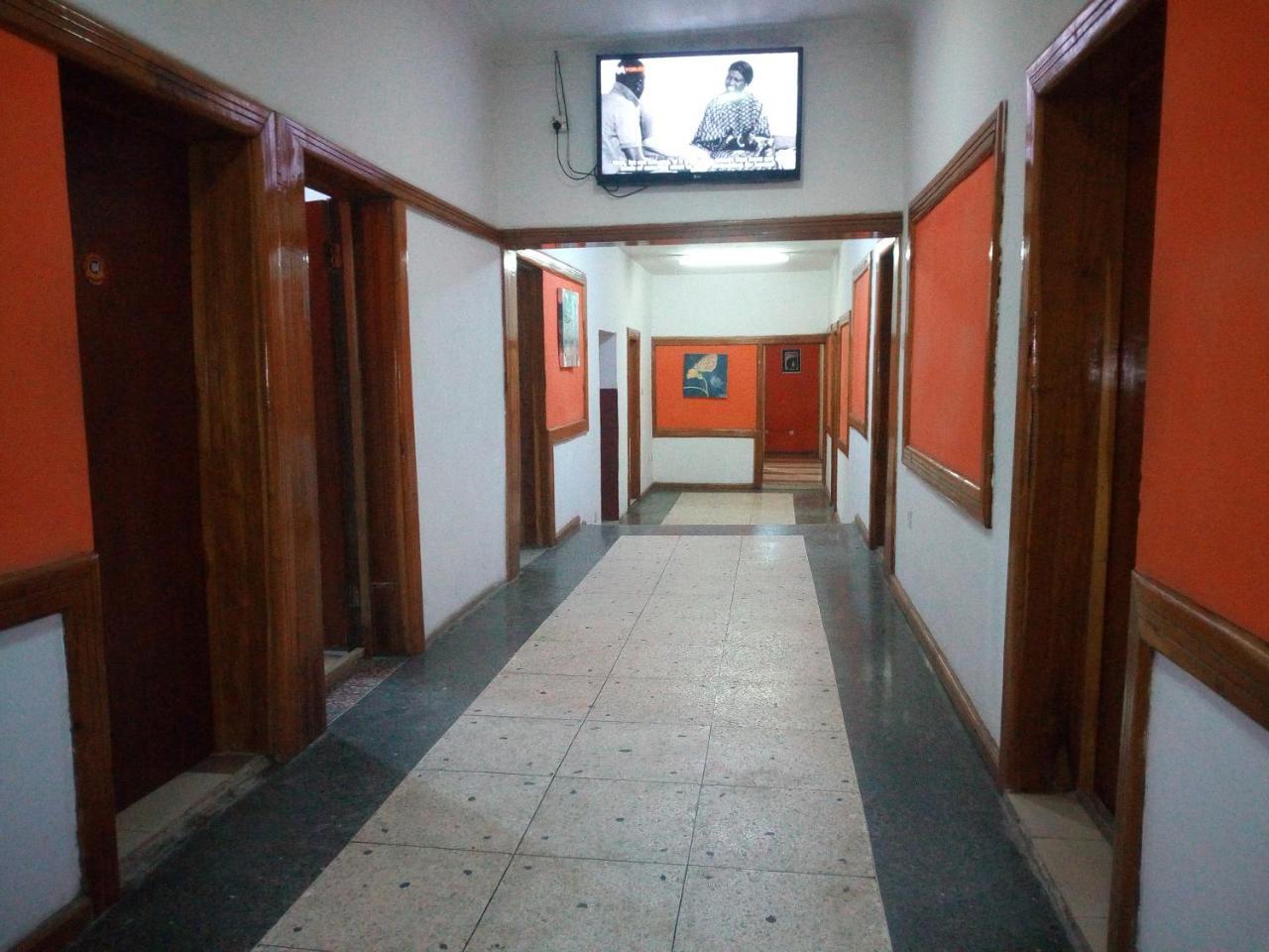 Crown Hotel Ibadan Exterior foto