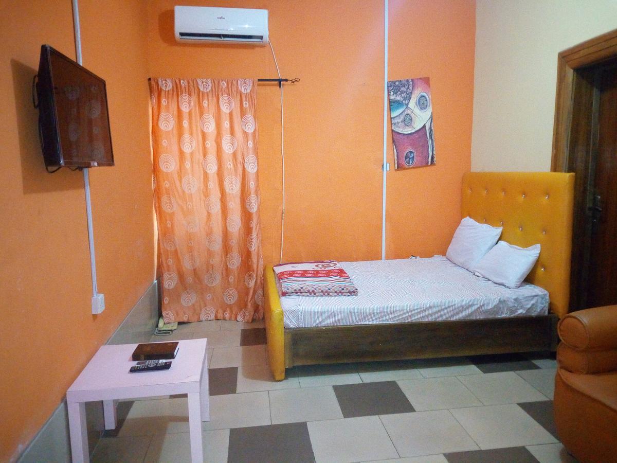 Crown Hotel Ibadan Exterior foto