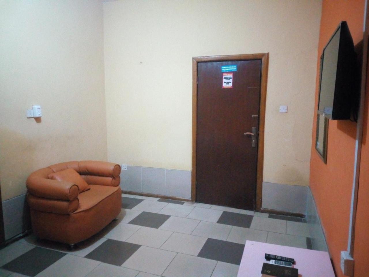Crown Hotel Ibadan Exterior foto