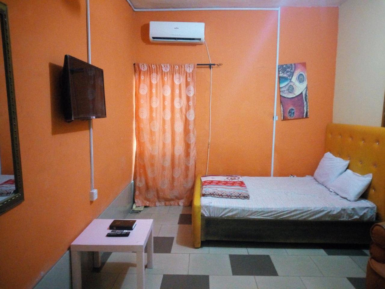 Crown Hotel Ibadan Exterior foto