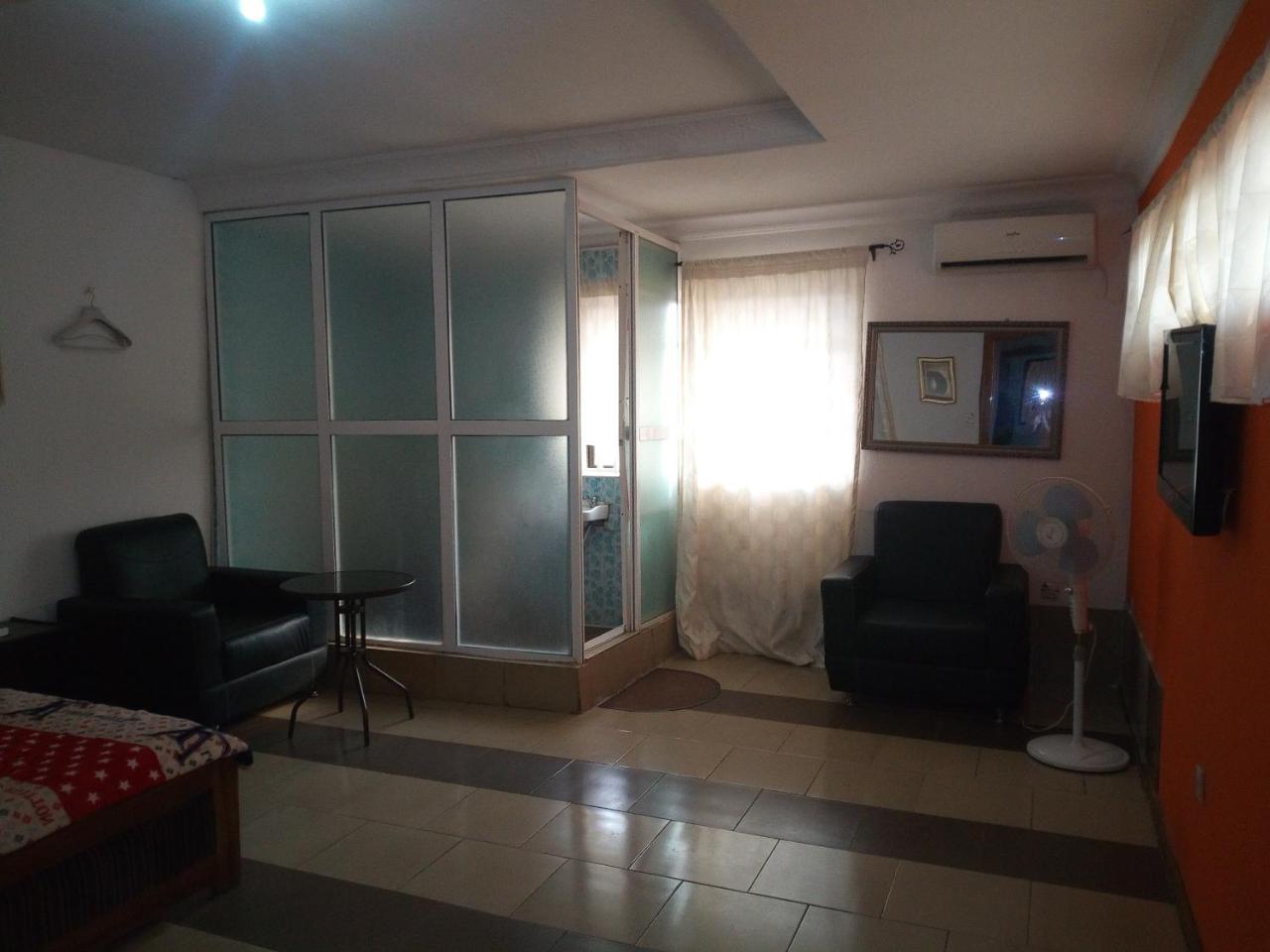 Crown Hotel Ibadan Exterior foto